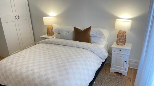 Mile End House | Emilias' Place - Mile End City Fringe