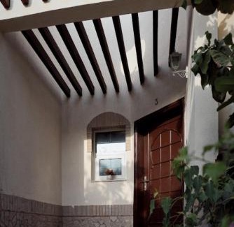 Mirdif Villa | Emirati Stay Comfort & Local Charm Villas - 3
