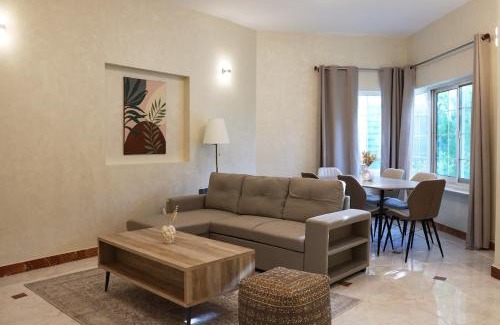 Mirdif Villa | Emirati Stay Comfort & Local Charm Villas - 3