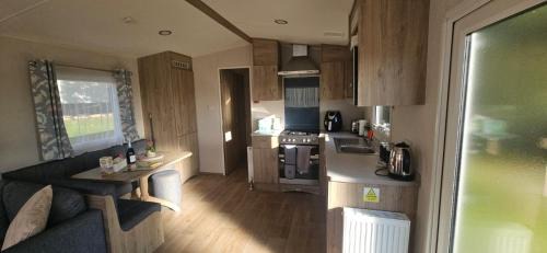 Looe House | Emma and Simon's hideaway Retreat