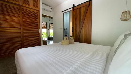 Wok Tum Villa | Emma