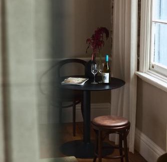 Annandale Hotel | Empire Hotel