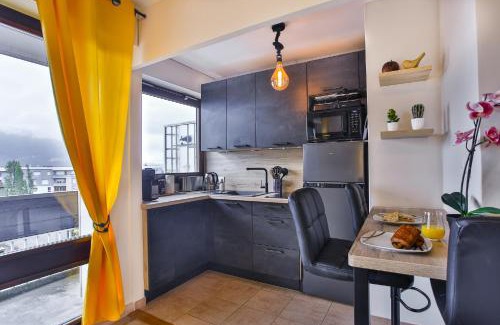 Annemasse Apartment | Empire New York Signature