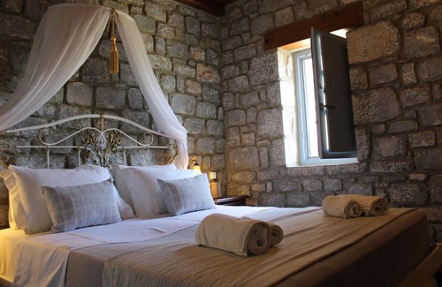 Itilo Apartment | Εn Plo Luxury Suites