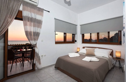 Falassarna House | En Plo Rooms