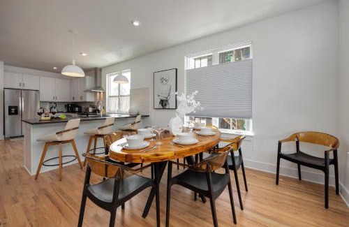 Nashville House | En-Vogue Vacay - Rooftop Deck- Minutes to Broadway