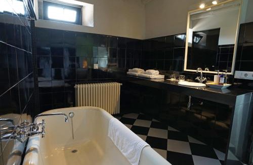 Casavells House | Encís d'Empordà -Adults Only-