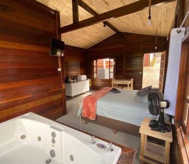 Lavras Novas House | Encanto da Mata - Chalé Ipê - Lavras Novas-MG
