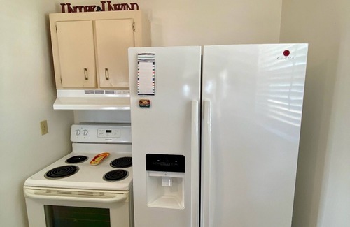 Alligator Point House | Enchanted Cottage Beachfront – Charming Retreat by the Sea!