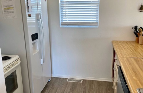 Alligator Point House | Enchanted Cottage Beachfront – Charming Retreat by the Sea!