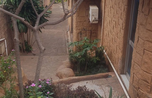 Durban North House | Enchanting 6-bedroom house with WiFi in Durban North