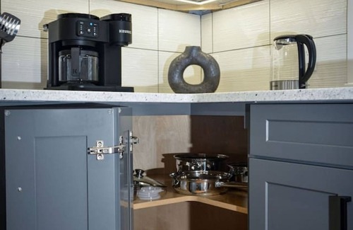 Stoneham House | Enchanting Hidden Door Escape