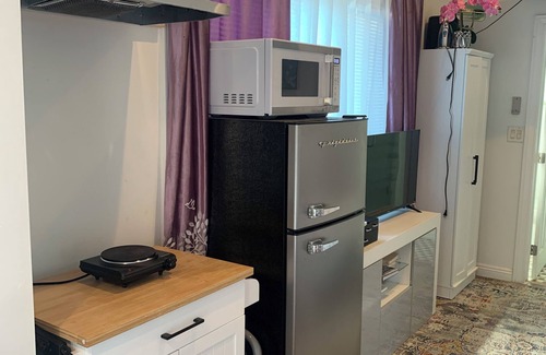 Canoga Park Apartment | Enchanting private studio top of the mountain in Chatsworth