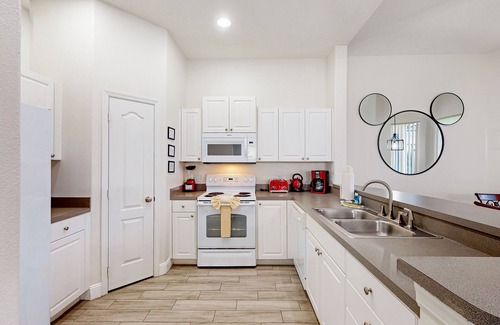 Tuscan Hills House | Enchanting retreat with pool, game room, & lanai - close to parks