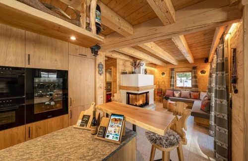 Bever Ski Chalet | Engadin Chalet - Private Spa Retreat