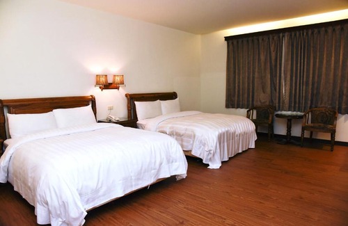 Yilan Hotel | England Business Motel