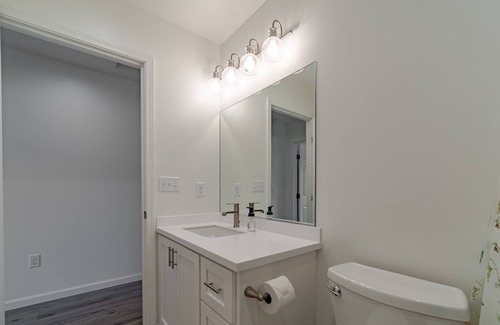 McKinleyville House | Enjoy a stylish experience at this centrally-located place