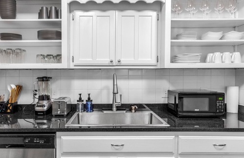 Tulsa House | Enjoy Comfort On 66th