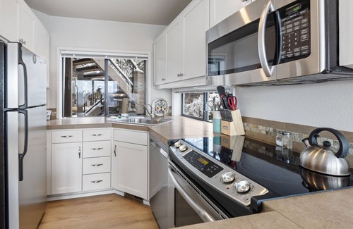 Century West Condo | Enjoy Deschutes River Views from Beautiful 2-Bedroom Mt. Bachelor Village Condo!