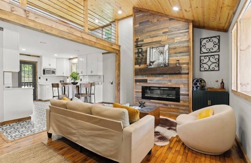 Mathias Cottage | Enjoy Fall Colors -The Sanctuary @ Lost River State Park