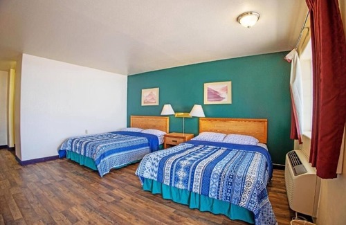 Lordsburg Hotel | Enjoy Free Parking Room Near Lordsburg Museum Exhibits