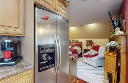 Swannanoa Hotel | Enjoy luxury and tranquility at Swannanoa Serenity Suites—your perfect getaway