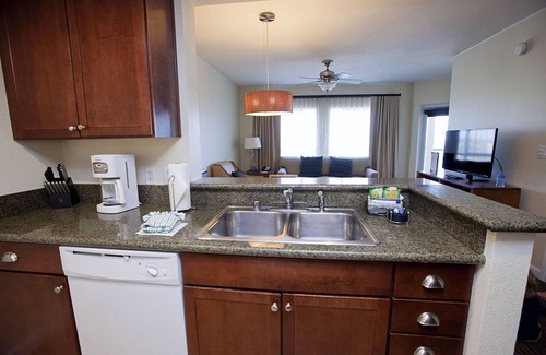 Townsite Resort | Enjoy our Downtown Oceanside Seaside Resort full of Amenities