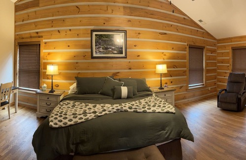 Todd Cabin | Enjoy our picturesque acres and expansive front lawn and beautiful lodge.