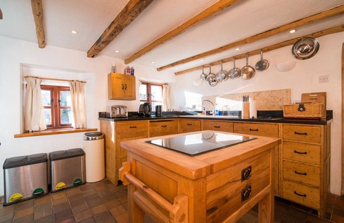 Winkhill Cottage | Enjoy Riverside luxury in the Peak District