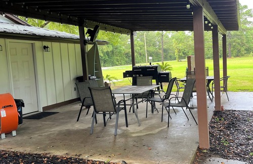 Bon Secour House | Enjoy the peaceful outdoors in this newly remodeled home on 5 acres