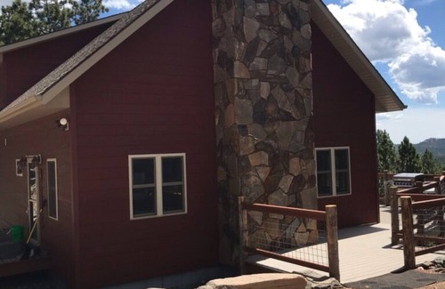 Custer Cabin | Enjoy the quiet at Hog Heaven