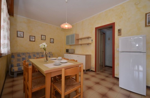 Bibione Apartment | Enjoy your holidays in a bright apartment with pool and garden