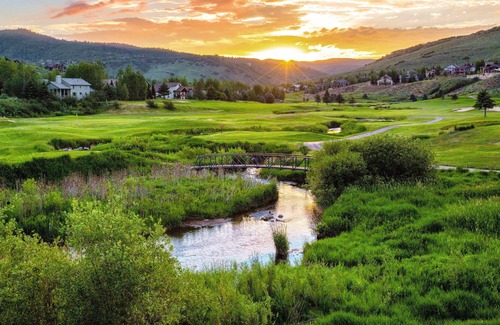 Park Meadows Condo | Enjoyable Park City rental-5 minute walk to the PCMARC center on the free city s