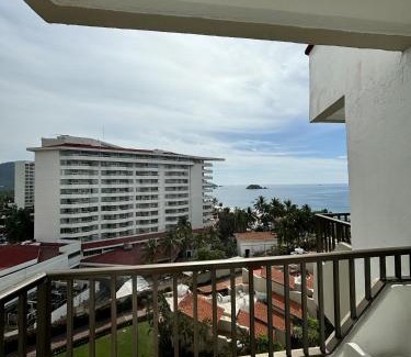 Ixtapa Hotel | ENNA INN IXTAPA HABITACIóN VISTA AL MAR