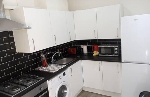 Burnley House | Ensuite Double-bed H3 close to Burnley city centre