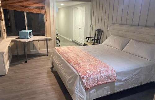 Winter Park House | Entire 5 Bedroom Home in Winter Park FL