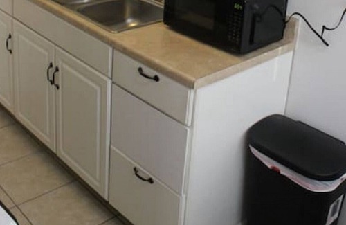 Northridge Apartment | Entire Apartment Minutes From Downtown Dayton