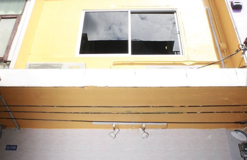 Thung Maha Mek House | Entire Big House Close to Silom/Siam/Sukhumvit