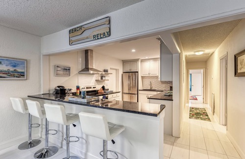 Lauderdale Beach House | Entire BEACH HOUSE on Ocean Blvd Fort Lauderdale!