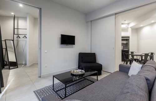 Psirri Apartment | Entire Building in the Heart of Athens Sleeps 15 With Private Rooftop Terrace
