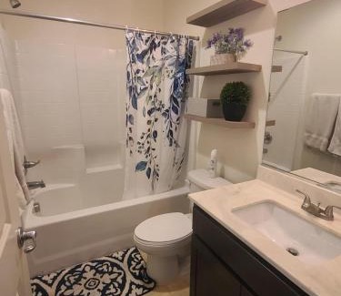 North Las Vegas House | Entire Guest Suite With Bedroom, Lounge, Bath, and Laundry