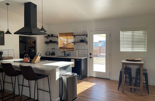 Twentynine Palms House | Entire house in quiet neighborhood! 2 miles from Joshua Tree NP