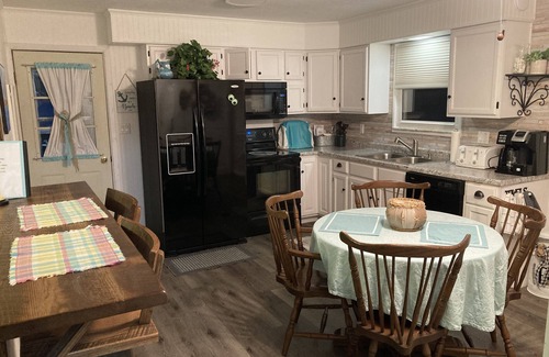 Port Clinton House | Entire house two blocks from Lake Erie beach & one block from park/playground