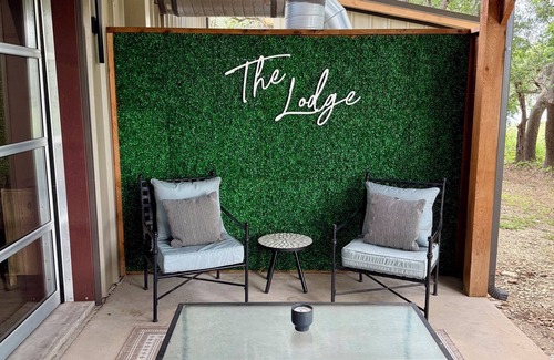 Bulverde House | Entire Lodge