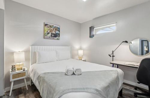 La Presa House | Entire Private 2-Bedroom Home w Gated Yard, Driveway Parking, Available Now