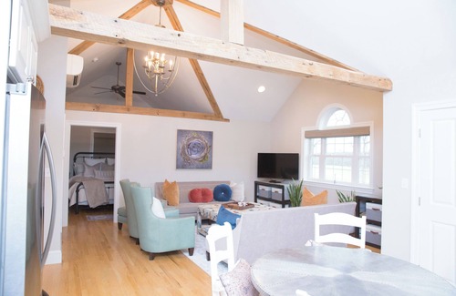 Selinsgrove Apartment | Entire private guesthouse in Winfield, PA, near Bucknell and Susquehannan