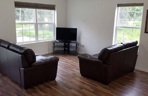 Soldotna House | Entire Soldotna Unit A by the Kenai river
