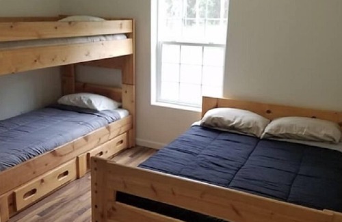 Soldotna House | Entire Soldotna Unit A by the Kenai river