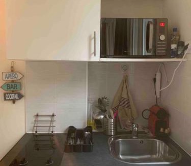 Quartier de la Chapelle Apartment | Entire Studio - Arena La Chapelle