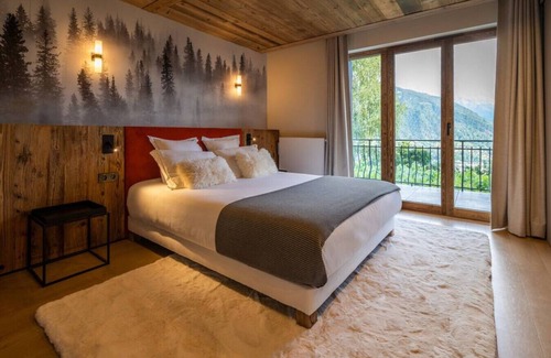 Passy Apartment | Epagny - AlpinChic 3CH | View | Comfort | Fireplace | Plancha
